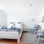 Appartement Bright&cozy Flat+balcony Near Airport Free Parking