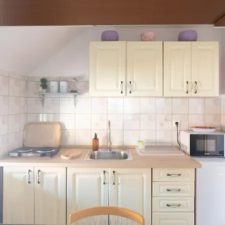 דירה Bright&cozy Flat+balcony Near Airport Free Parking