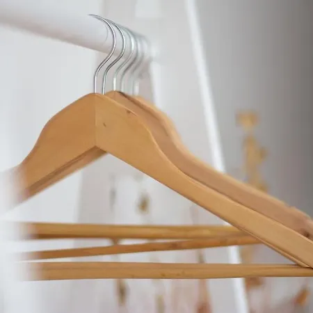 Διαμέρισμα Bright&cozy Flat+balcony Near Airport Free Parking *