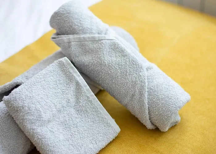 公寓 Bright&cozy Flat+balcony Near Airport Free Parking